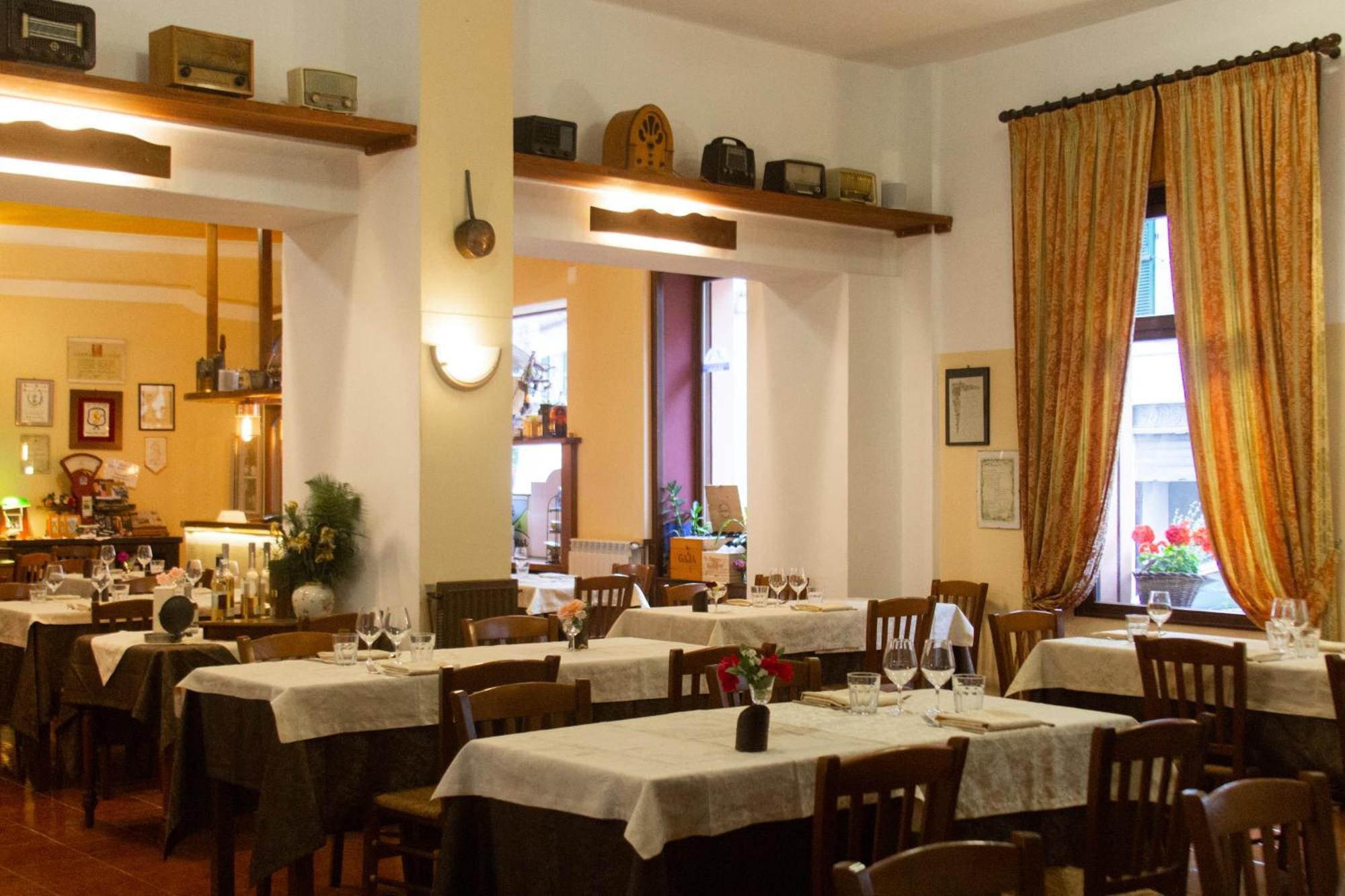 Albergo Santo Spirito Molini di Triora Exterior foto
